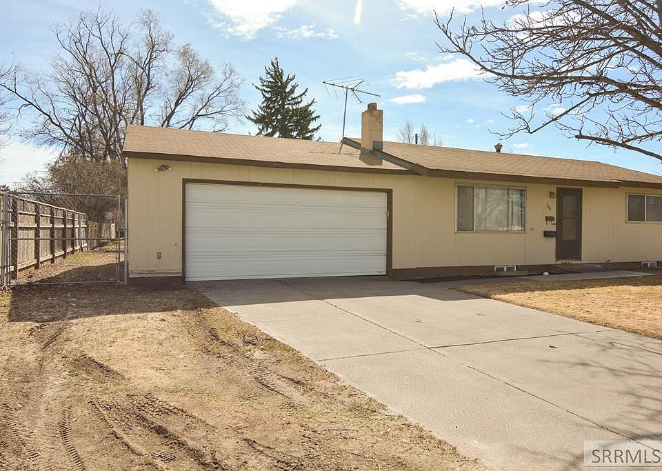1st image of 594 Falls Dr