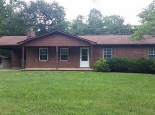 34 Fortune St, Black Mountain, NC 28711