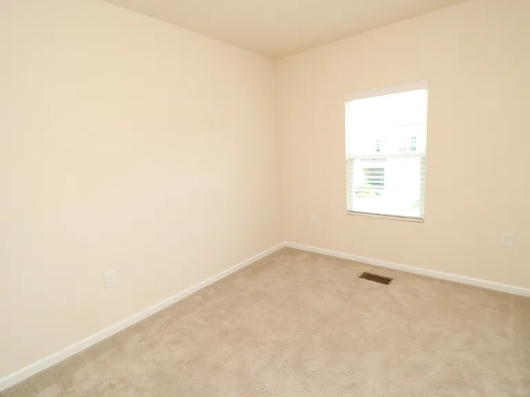1105 Neighborly Way — Photo 31