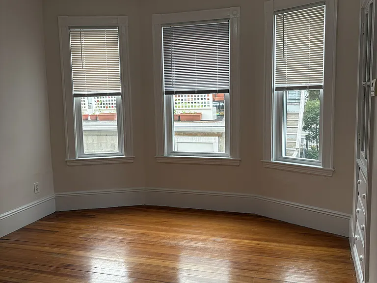 4 Adams St #2 — Photo 14