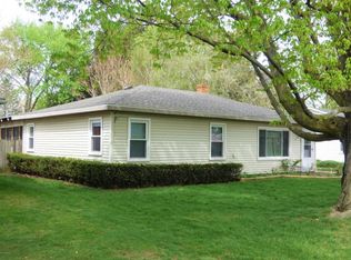 241 Messner Dr, Benton Harbor, MI 49022