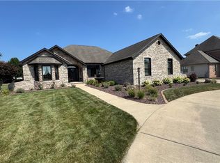 7885 Tuscany Dr, Poland, OH