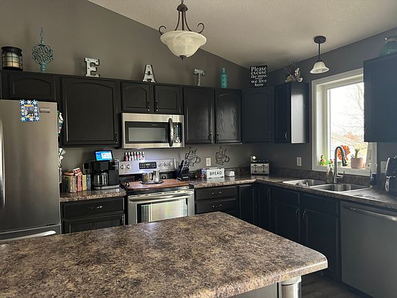 2nd image of 408 Grayhawk Dr