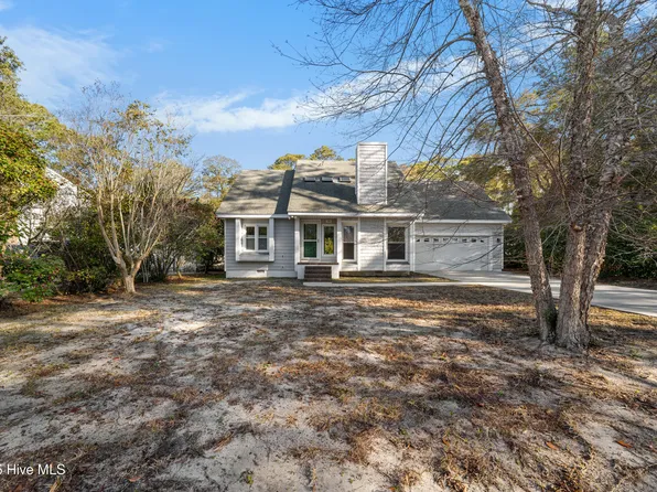 704 W 9th Street, Southport, NC 28461