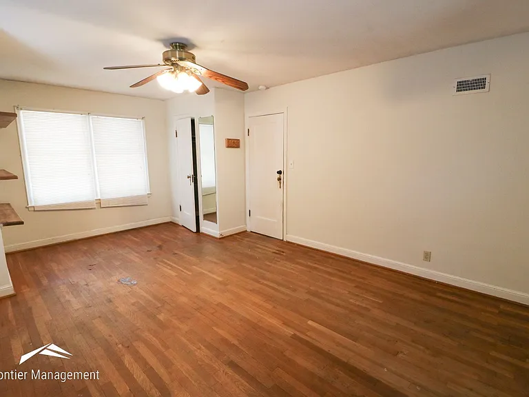 1849 Anderson Ave — Photo 23