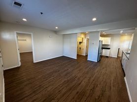 1808-1810 Gold Ave SE