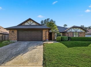 4617 Yellowleaf Dr, Fort Worth, TX 76133