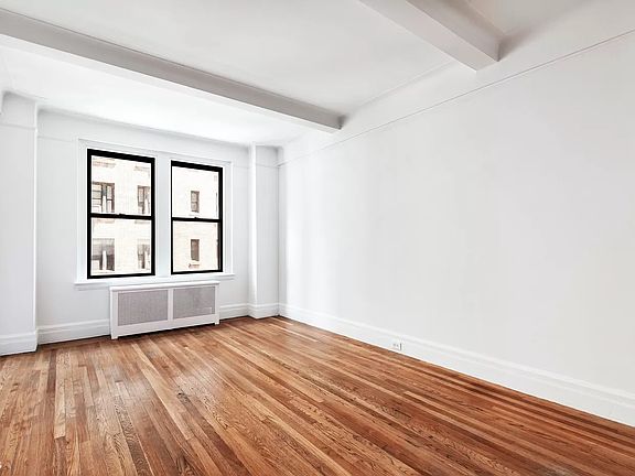 4th image of 470 W End Ave #6D