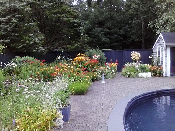 3rd image of 1615 Ministerial Road