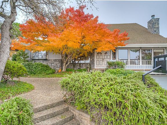 2nd image of 3 Lemon Hill Ct