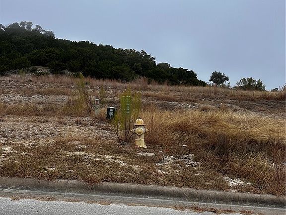 2nd image of 3421 Shoreline Dr