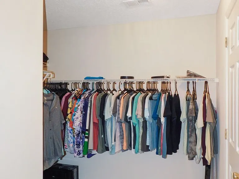 102 Powhatan Ct — Photo 25