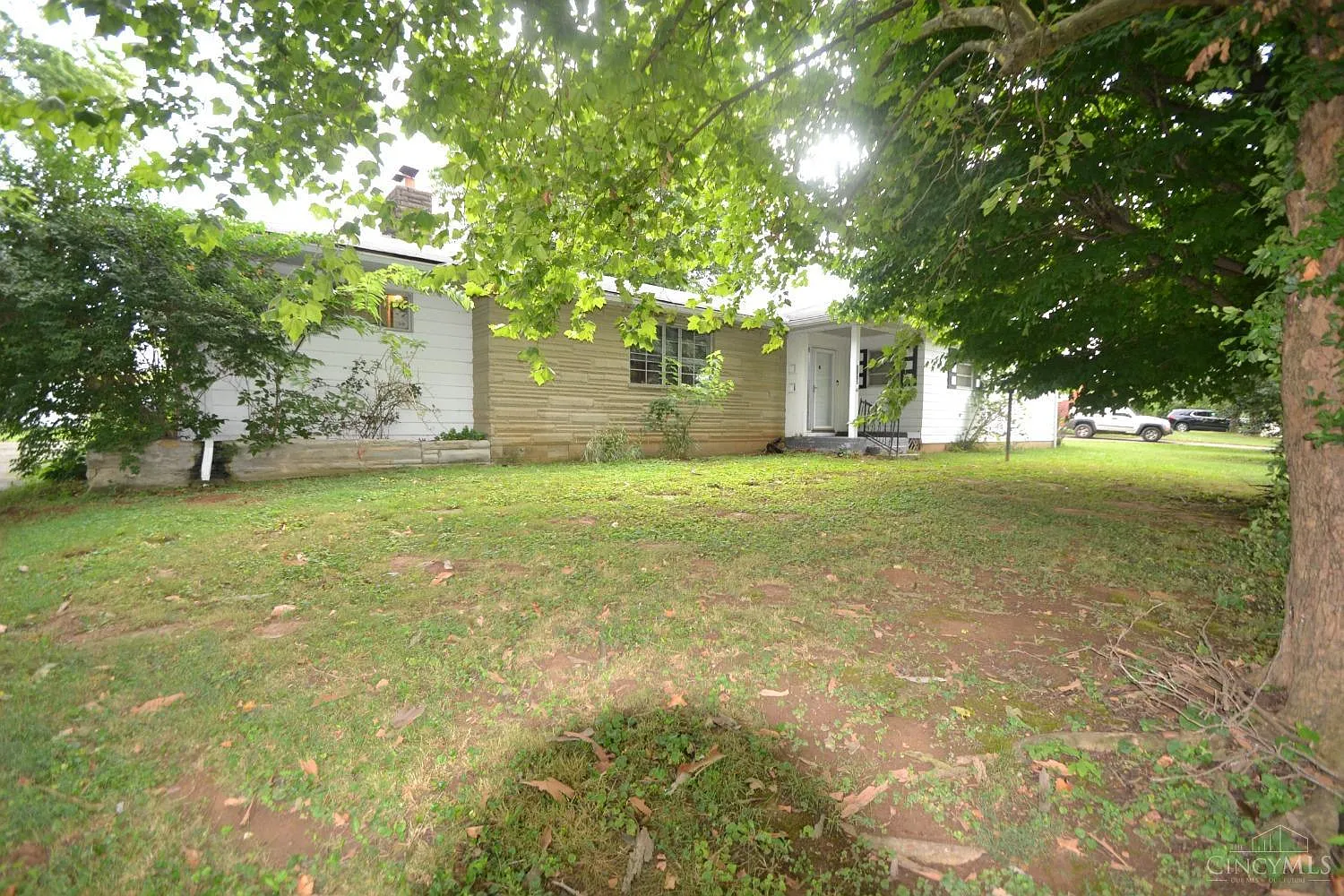 1760 Braeburn Rd photo 1