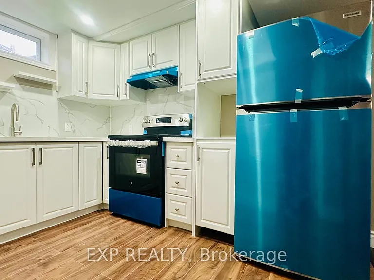 287 Resurrection Dr #LOWER — Photo 11