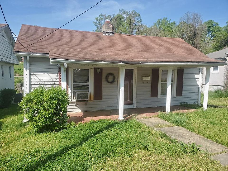 1st image of 212 Massey St