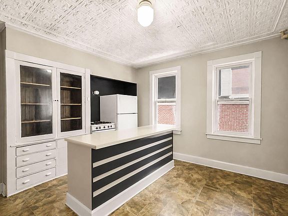 5th image of 1729 N Warren AVENUE #1731