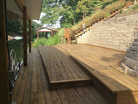 3rd image of 29 Neffwood Ln