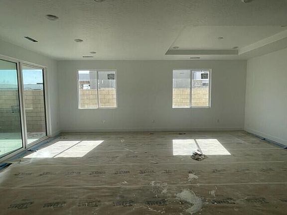 4th image of 722 W Juniper Hill Dr #219