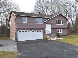 184 Curt Smith Rd, Southbury, CT 06488