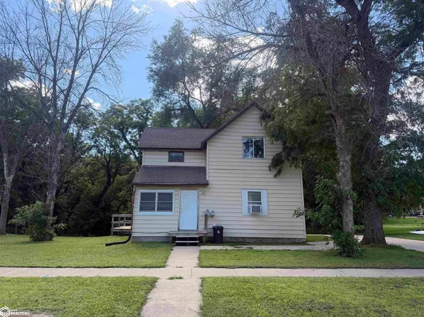 717 Depot St, Iowa Falls, IA 50126