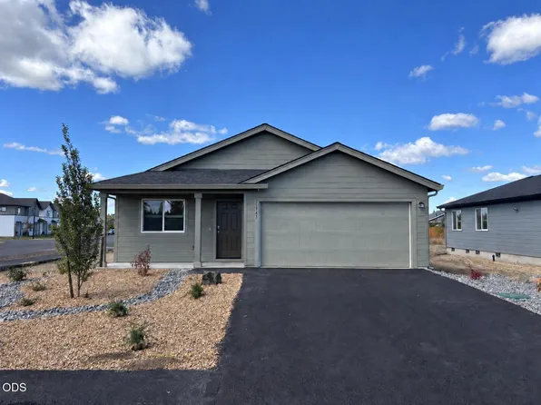 51743 Morning Pine Dr, La Pine, OR 97739