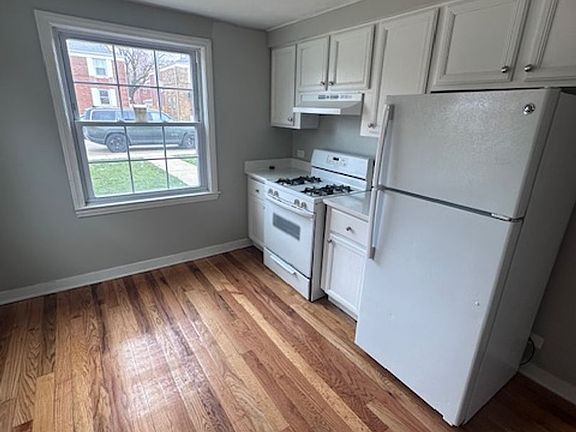 4th image of 5120 W 64th St