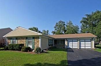 1st image of 821 Parker Dr