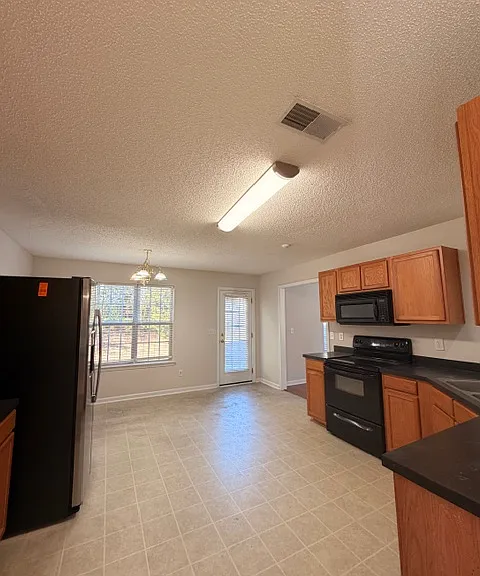 412 Killian Green Dr — Photo 7