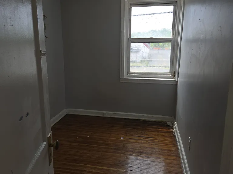 601 Randolph St — Photo 7