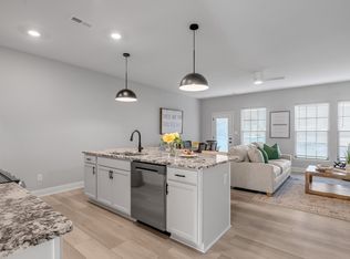 3401 Quarter Bell Ln, Louisville, KY 40245