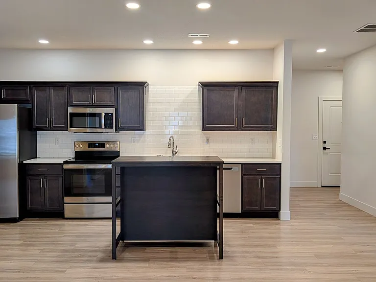 1850 Vision Ct — Photo 23