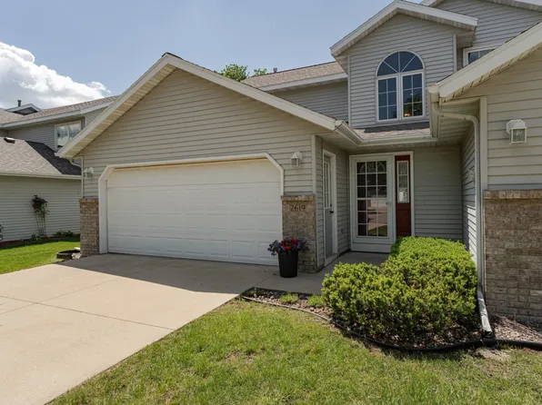 2619 Viola Heights Dr NE, Rochester, MN 55906