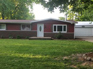 1615 Harrison St, Lake Odessa, MI