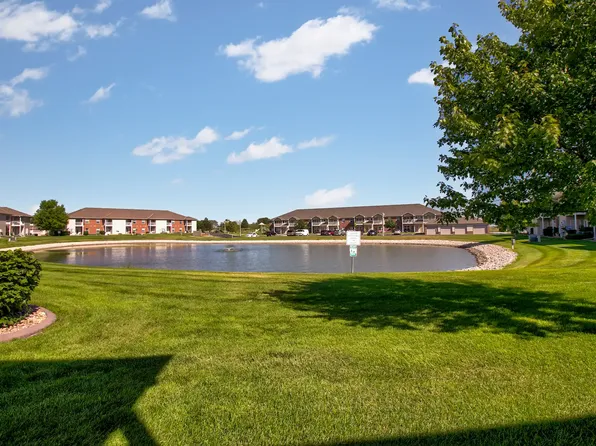 Stoneridge Apartment Homes, 716 E 56th St #B5f1fcd3e, Kearney, NE 68847