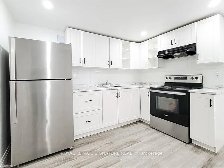 265 W 19th St — Photo 5