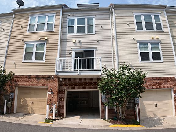 3rd image of 3066 Waterloo Ln