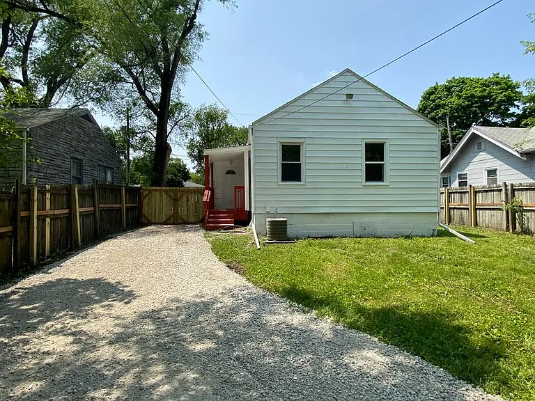 3101 Bowdoin St — Photo 12