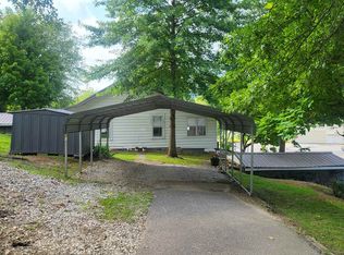 1006 2nd St, Milton, WV 25541