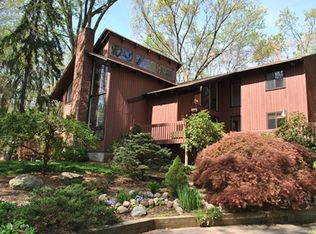 15 Churchill Rd, Old Tappan, NJ 07675