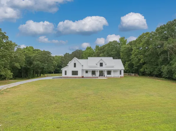 565 D Highland Rd, Danielsville, GA 30633