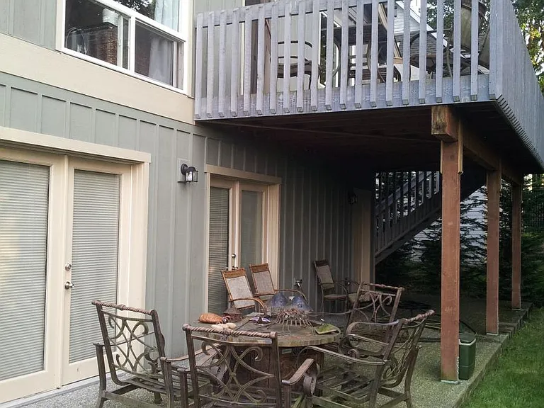 6231 NE 196th St — Photo 18
