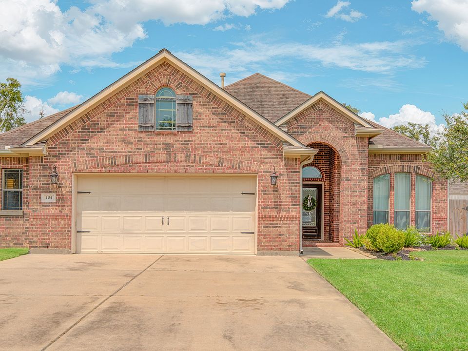 1st image of 104 Baileys Ct