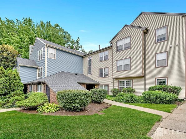 3292 Cypress Ct
