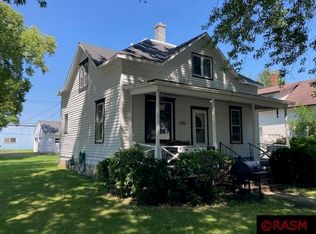 420 Walnut St SW, Sleepy Eye, MN 56085