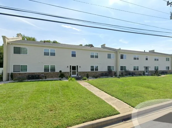 35 W Glenwood Ave APT 6A, Smyrna, DE 19977