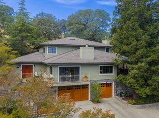 15723 Oak Knoll Dr, Los Gatos, CA 95030