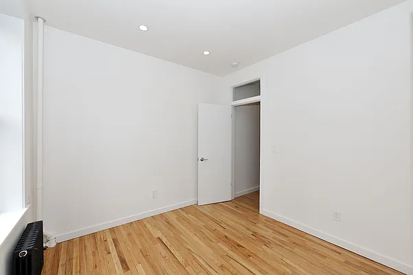 Rented by Aether Property Group | media 17