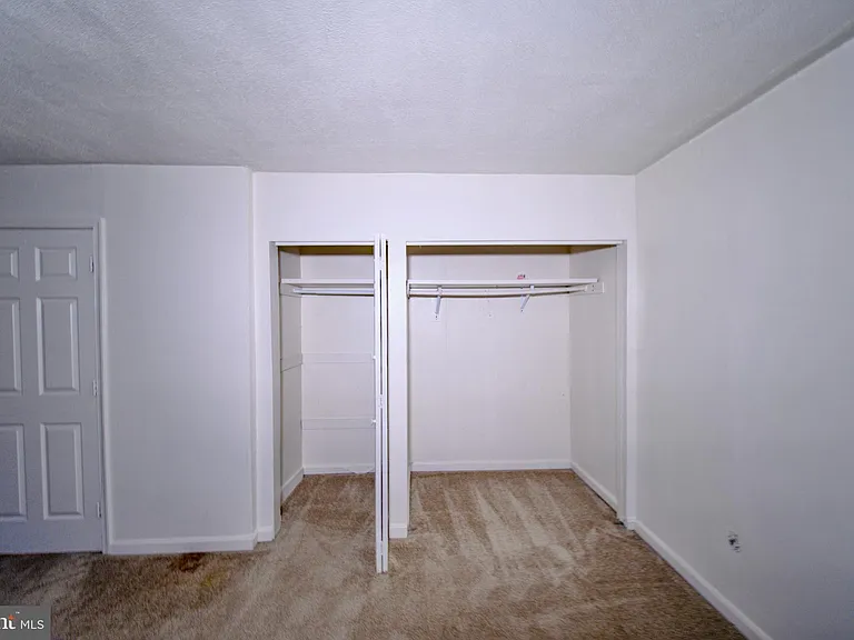 3308 Heidi Ln — Photo 22