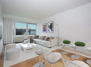 200 Water St APT 514, New York, NY 10038