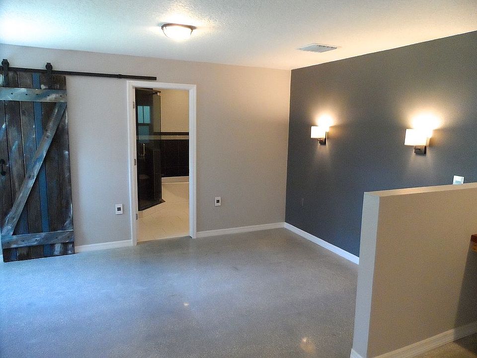 1st image of 3115 29th St N